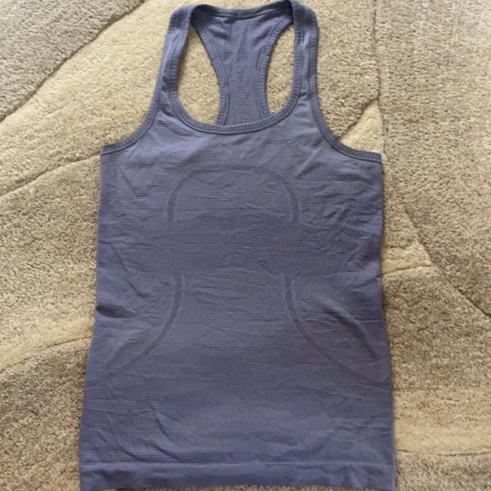 Lululemon tank top